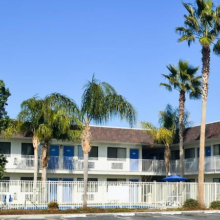 Motel 6 Lost Hills / Buttonwillow Racetrack Exteriér fotografie