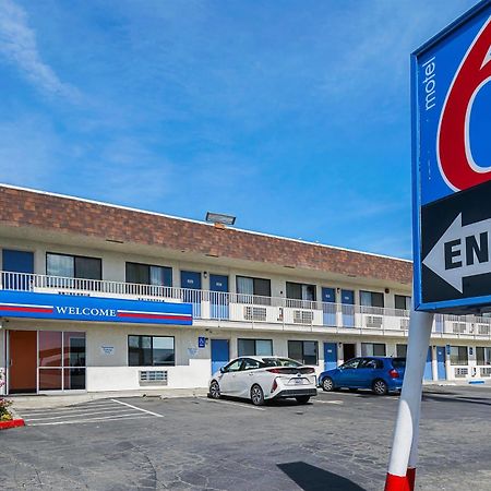 Motel 6 Lost Hills / Buttonwillow Racetrack Exteriér fotografie
