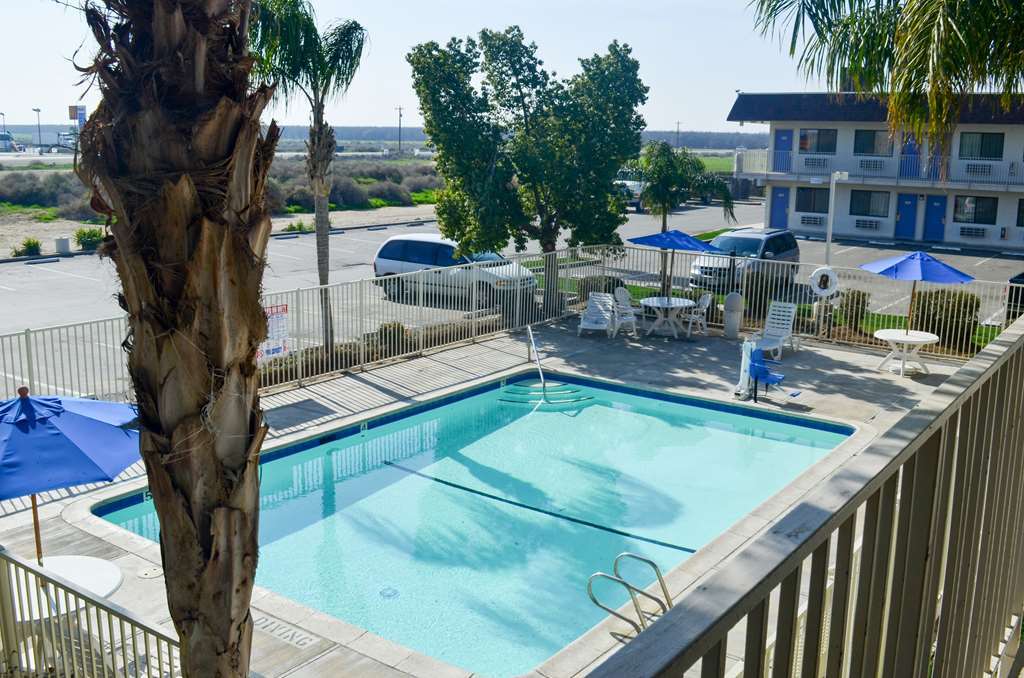 Motel 6 Lost Hills / Buttonwillow Racetrack Zařízení fotografie