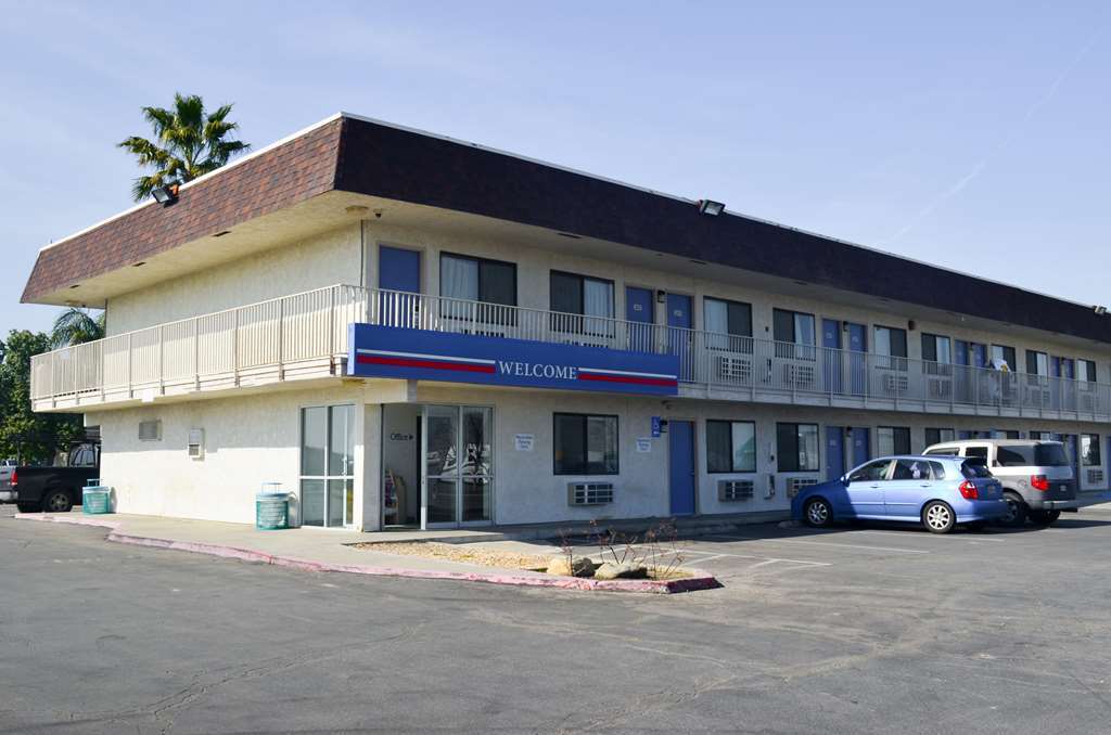 Motel 6 Lost Hills / Buttonwillow Racetrack Exteriér fotografie